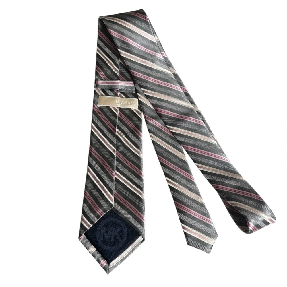 Michael Kors 100% Silk Men's Tie Office Business Casual Preppy